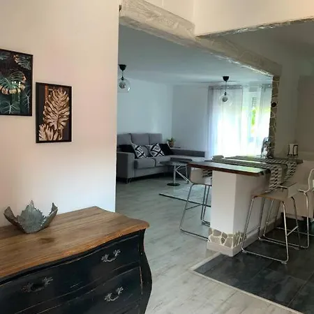 Precioso Apartamento Con Banera Hidromasaje سوبيلانا