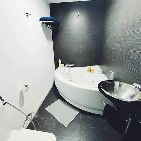 Precioso Apartamento Con Banera Hidromasaje Appartement Sopelana